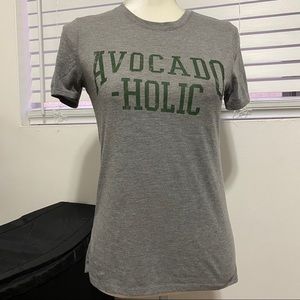 🌷3/$20 Avocado-Holic 🥑 T-Shirt